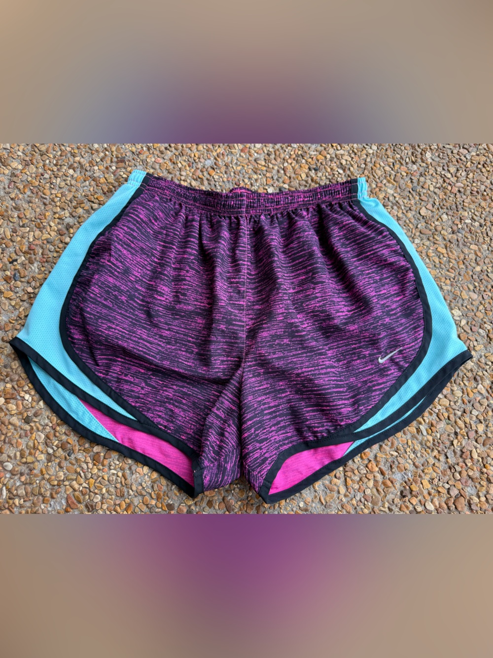 Nike Women's Tempo Dry Core 3" Running Shorts - Size M (Excellent Condition)